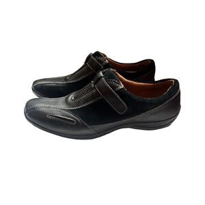 Naturalizer natural soul velcro shoes. Size 6